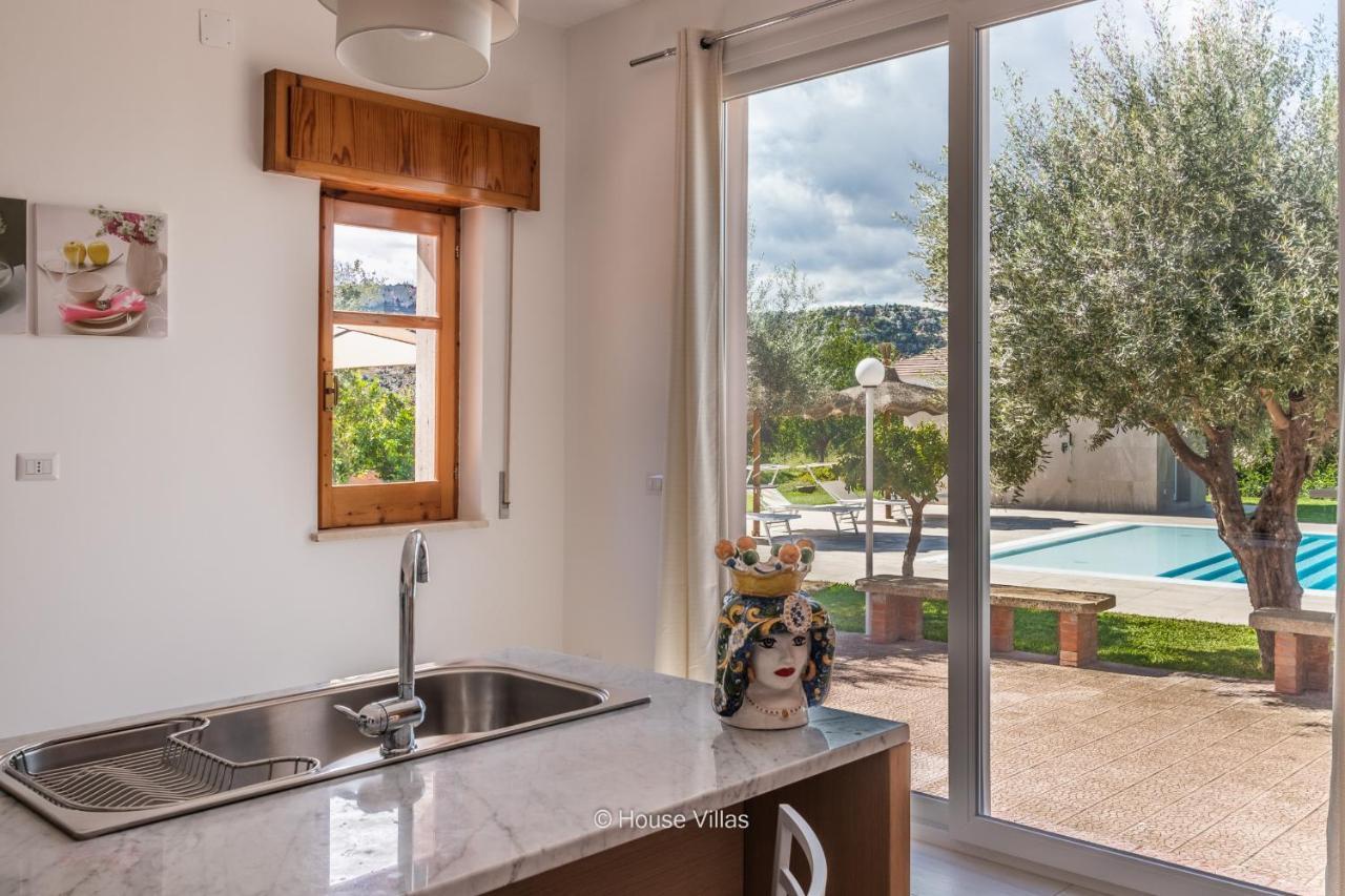 House&Villas - Villa Zagara Bianca フロリーディア エクステリア 写真